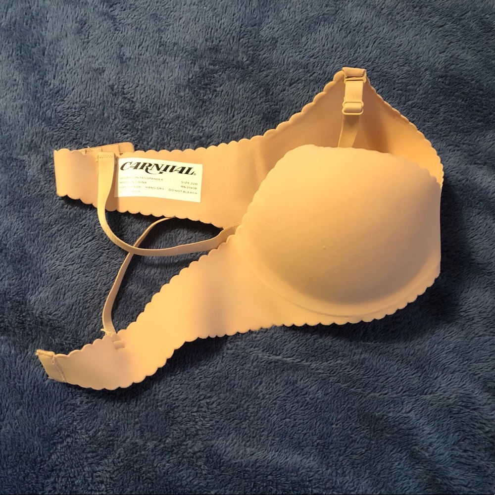 Carnival brand convertible 32D bra - nude color
